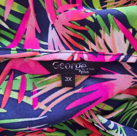 Floral Print Silky Tank - Picture 9 of 10